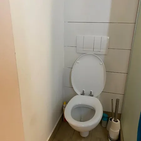 #5 With Double Bed In A With Nice Pool * Ústí nad Labem