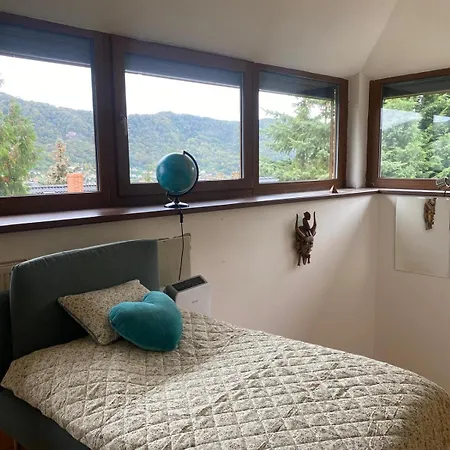 Lodge #5 With Double Bed In A With Nice Pool